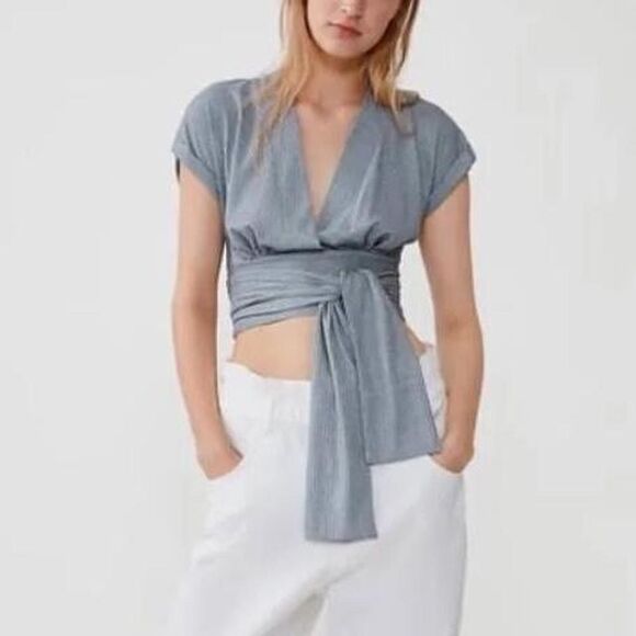 NEW Zara Women's Metallic Silver and Grey Crop Wrap Around Bow V Neck Top Size L - Picture 1 of 8